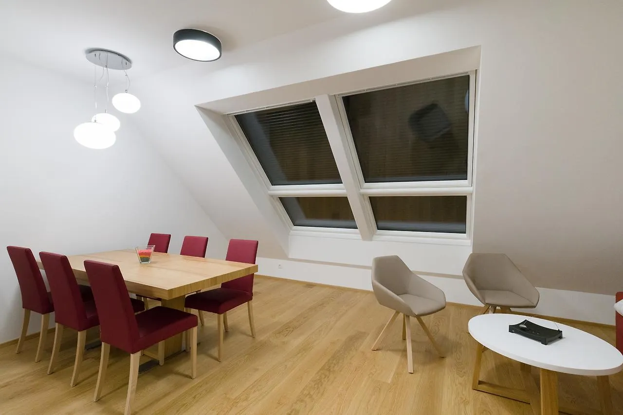 Yourapartment Ruepp Bécs 0*,